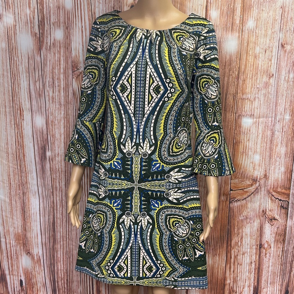 New York & Company Bell Sleeve‎ Scuba Dress